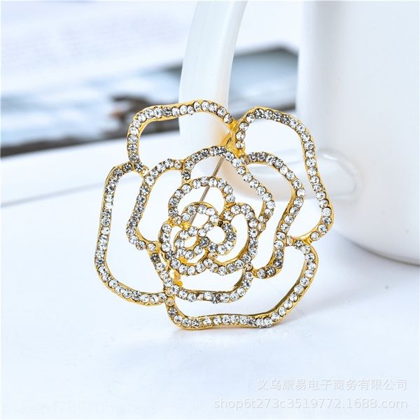 dwn selling wreath alloy creative clothing full diamond rosestone diamond brooch pins brooches, Gray
dwn selling wreath alloy creative clothing full diamond rosestone diamond brooch pins brooches, Gray