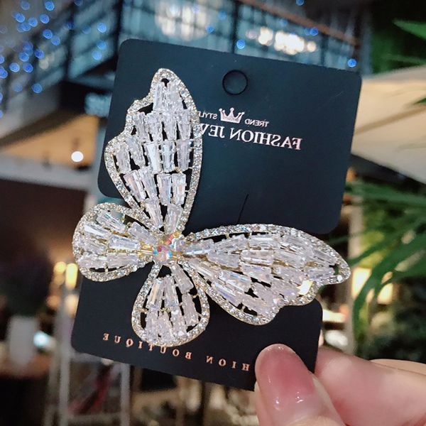 crystal zircon full diamond spring clip white crystal big butterfly hair clip korean metal girl hair headdress, Golden;silver
crystal zircon full diamond spring clip white crystal big butterfly hair clip korean metal girl hair headdress, Golden;silver
