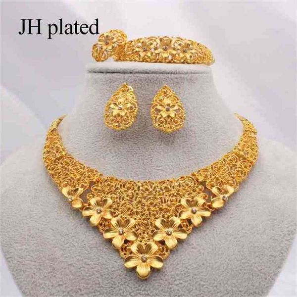 dubai gold jewelry sets african bridal wedding gifts for women saudi arab necklace bracelet earrings ring set collares jewellery-a, Golden;silver
dubai gold jewelry sets african bridal wedding gifts for women saudi arab necklace bracelet earrings ring set collares jewellery-a, Golden;silver