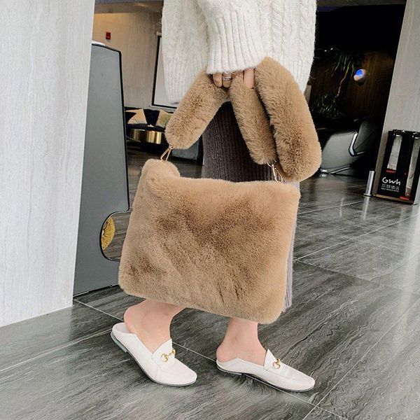 evening bags faux fur women's shoulder 2021 winter lambswool women handbags crossbody brand designer ladies messenger bag totes
evening bags faux fur women's shoulder 2021 winter lambswool women handbags crossbody brand designer ladies messenger bag totes