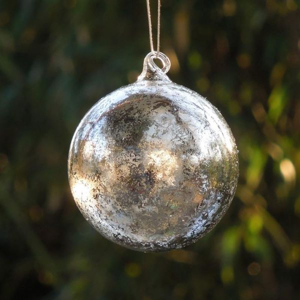party decoration 2pcs/pack diameter=10cm middle size glass ball christmas tree silver sheet globe home hanging pendant
party decoration 2pcs/pack diameter=10cm middle size glass ball christmas tree silver sheet globe home hanging pendant