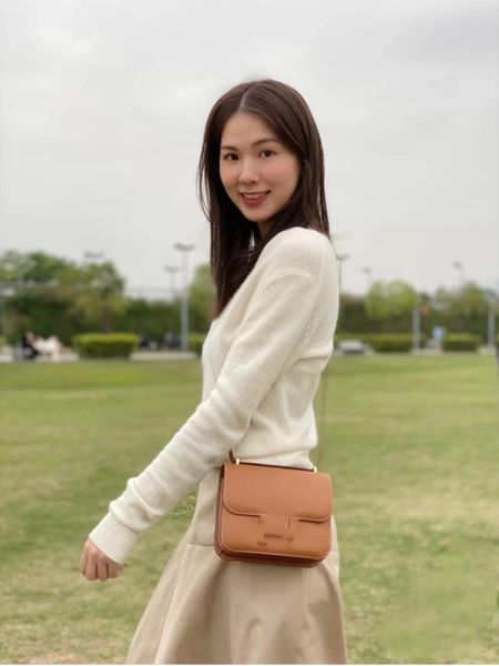 new fashionable one shoulder bags crossbody female net celebrity senior sense stewardess tofu armpit bag
new fashionable one shoulder bags crossbody female net celebrity senior sense stewardess tofu armpit bag