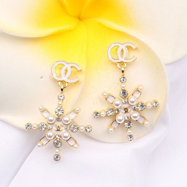 korean version simple double-c earrings fashion snowflake inlaid diamond pearl earrings sweet temperament celebrity earrings simple5t6v, Silver
korean version simple double-c earrings fashion snowflake inlaid diamond pearl earrings sweet temperament celebrity earrings simple5t6v, Silver