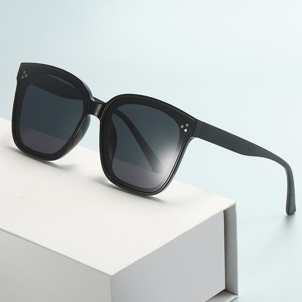 fashion square rice nail sunglasses full frame black big polarized sun glasses, White;black
fashion square rice nail sunglasses full frame black big polarized sun glasses, White;black