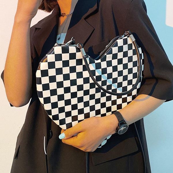 evening bags lattice love design pu leather shoulder underarm for women 2021 simple travel brand handbags and purse female crossbody bag
evening bags lattice love design pu leather shoulder underarm for women 2021 simple travel brand handbags and purse female crossbody bag