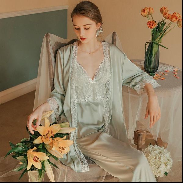 pajamas suit spring simple leisure women sleepwear pyjamas 3pcs long sleeve robe camisole ins fashion, Black;red
pajamas suit spring simple leisure women sleepwear pyjamas 3pcs long sleeve robe camisole ins fashion, Black;red