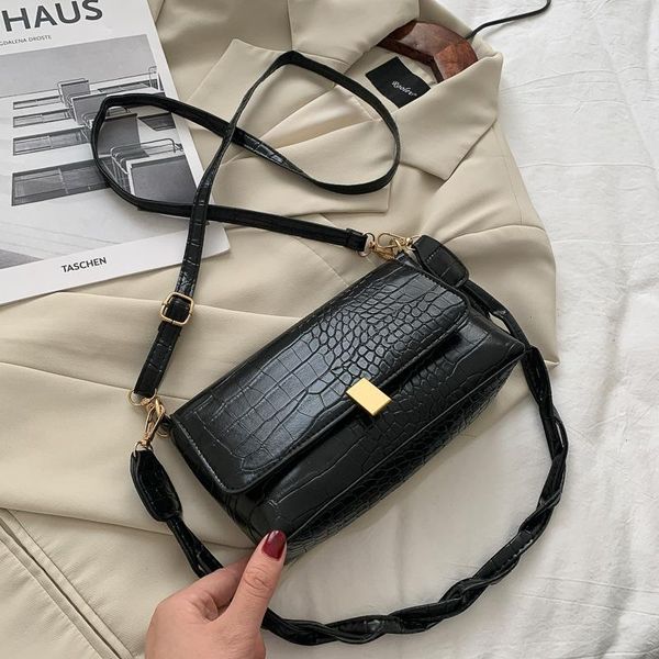 evening bags women's bag shoulder small female 2021 flow crossbody fashion square messenger for women
evening bags women's bag shoulder small female 2021 flow crossbody fashion square messenger for women