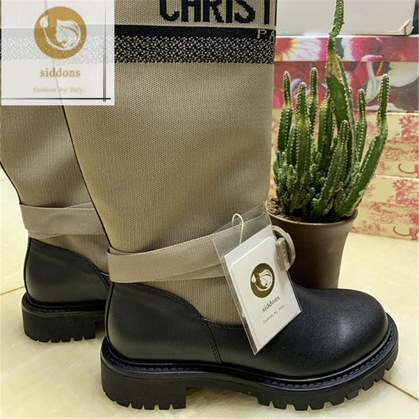 boots 2021 slim leather women's thick-soled mid-tube classic knit, Black
boots 2021 slim leather women's thick-soled mid-tube classic knit, Black