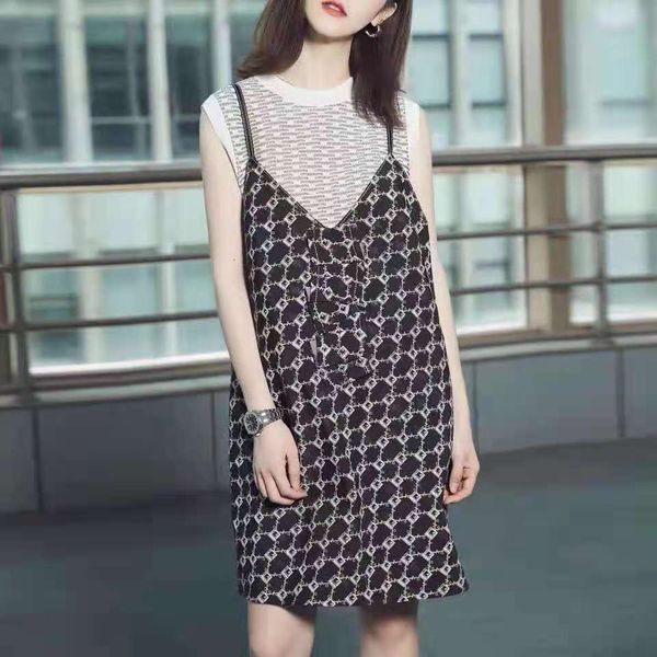 dress autumn 2021 d family women's letter printing high waist slim sling suit, White;black
dress autumn 2021 d family women's letter printing high waist slim sling suit, White;black