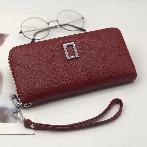 wallets fashion women's day clutch genuine leather handbags large capacity metal buckle purse mobile phone bag aml950, Red;black
wallets fashion women's day clutch genuine leather handbags large capacity metal buckle purse mobile phone bag aml950, Red;black