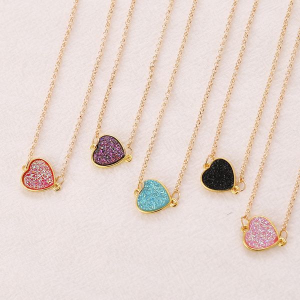 factory wholesale jewelry candy color love frosted female personality simple clavicle chain creative necklace n706 party gift
factory wholesale jewelry candy color love frosted female personality simple clavicle chain creative necklace n706 party gift