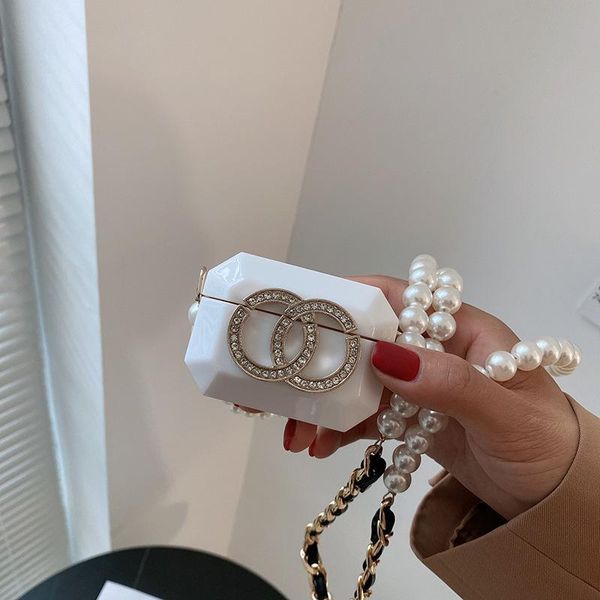 shoulder bags 2021 summer style small fragrance pearl chain earphone bag rhinestone acrylic necklace messenger female
shoulder bags 2021 summer style small fragrance pearl chain earphone bag rhinestone acrylic necklace messenger female