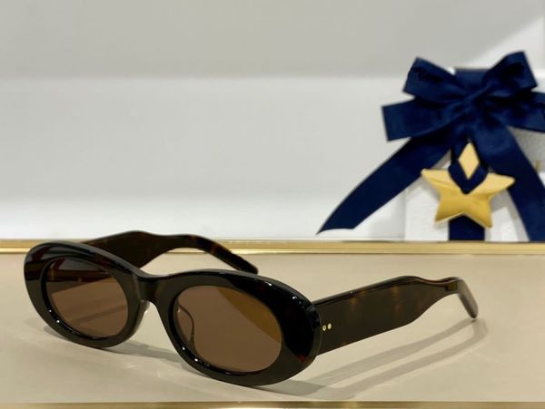 sunglasses for woman 2022 designer retro summer bloss anti-ultraviolet square full frame driving fishing random box, White;black
sunglasses for woman 2022 designer retro summer bloss anti-ultraviolet square full frame driving fishing random box, White;black