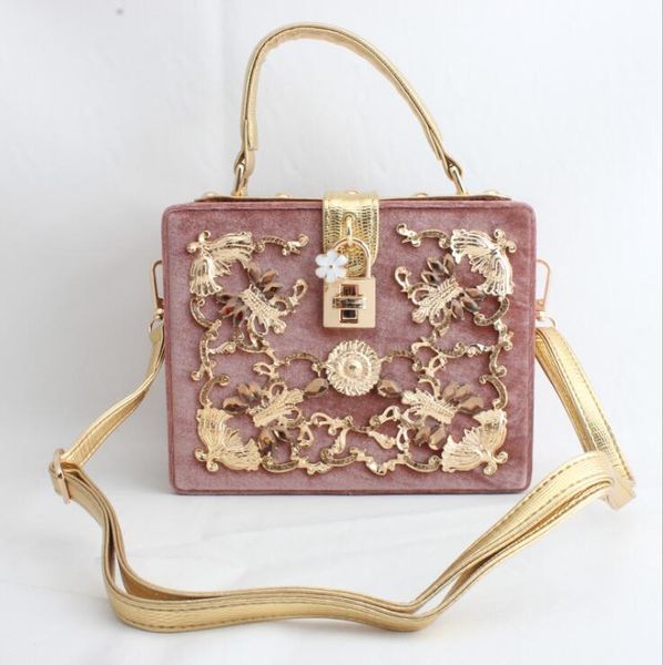 factory wholesale women bag fashion hollow leather handbag exquisite hardware carved woman portable shoulder handbags banquet diamond evenin
factory wholesale women bag fashion hollow leather handbag exquisite hardware carved woman portable shoulder handbags banquet diamond evenin