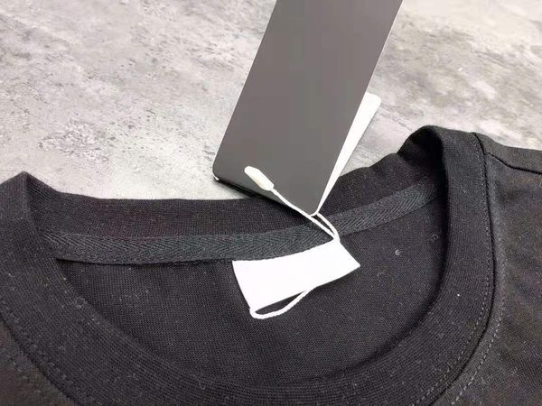 summer new product cloth fen + better-dip bear couple's short sleeve cotton diamond print personalized atmospheri, Gray 
summer new product cloth fen + better-dip bear couple's short sleeve cotton diamond print personalized atmospheri, Gray