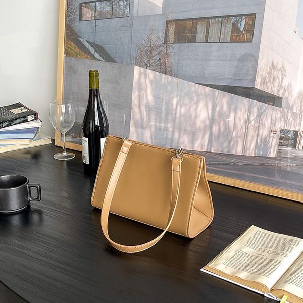 evening bags ladies shoulder bag 2021 summer female fashion simple small square messenger purses and handbags
evening bags ladies shoulder bag 2021 summer female fashion simple small square messenger purses and handbags