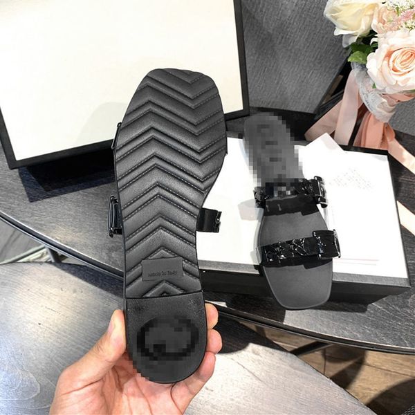 european luxury belt designer flat slippers lady beach shoes candy color platform slides ladies sandals patent leather slipper-es zlh, Black
european luxury belt designer flat slippers lady beach shoes candy color platform slides ladies sandals patent leather slipper-es zlh, Black