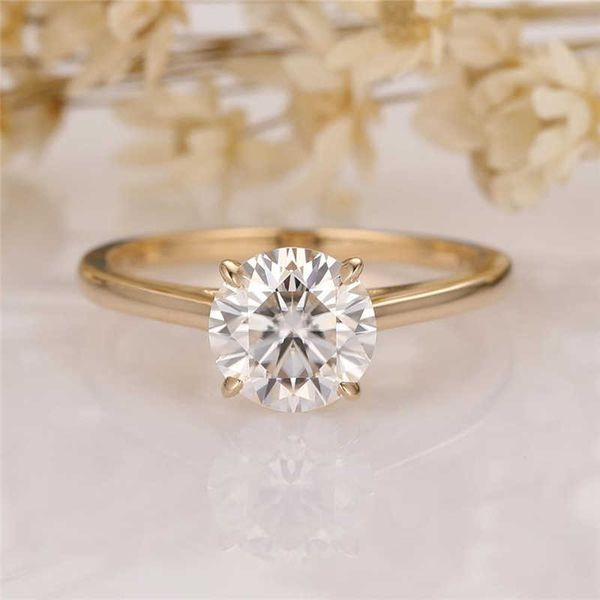 randh 18k yellow gold 6.5mm 1.0carat round brialliant heart arrow cut moissanite women's solitaire four prong ring women, Golden;silver
randh 18k yellow gold 6.5mm 1.0carat round brialliant heart arrow cut moissanite women's solitaire four prong ring women, Golden;silver