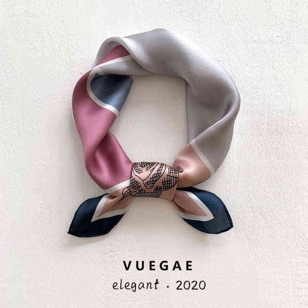 scarves 2022 spring square mulberry korean fashion profsional small silk thin style temperament scarf women, Blue;gray
scarves 2022 spring square mulberry korean fashion profsional small silk thin style temperament scarf women, Blue;gray