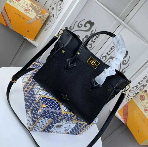 totes brand r handbags luxury shoulder m53826 body grained iconic calfskin handles stitching bags ladies cross handbag bag should
totes brand r handbags luxury shoulder m53826 body grained iconic calfskin handles stitching bags ladies cross handbag bag should