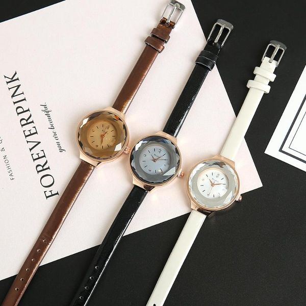 wristwatches fashion high-end women's watch luxury ladies watches small leather strap diamond female quartz, Slivery;brown
wristwatches fashion high-end women's watch luxury ladies watches small leather strap diamond female quartz, Slivery;brown