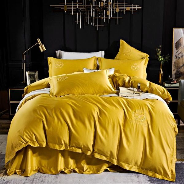 bedding sets michiko simple luxury solid color duvet cover skin-friendly cotton embroidery four piece set
bedding sets michiko simple luxury solid color duvet cover skin-friendly cotton embroidery four piece set