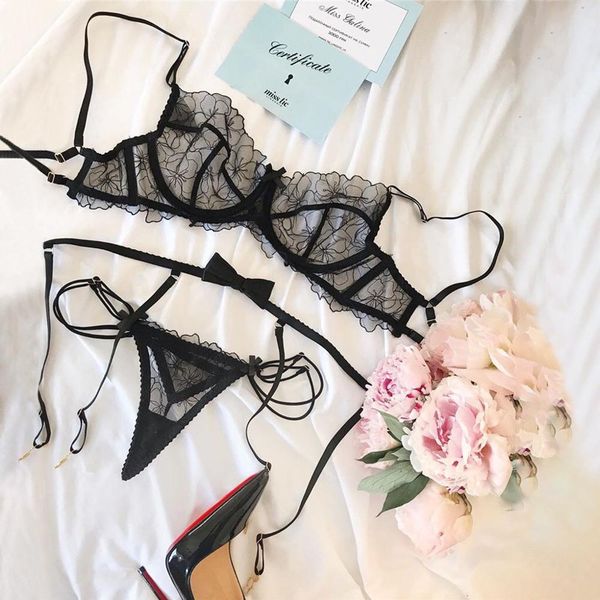 swimwear 2021 nice underwear set breathable bralette with sexi underpants polka dot sheer mesh lingerie invisible bra for women, White;black
swimwear 2021 nice underwear set breathable bralette with sexi underpants polka dot sheer mesh lingerie invisible bra for women, White;black