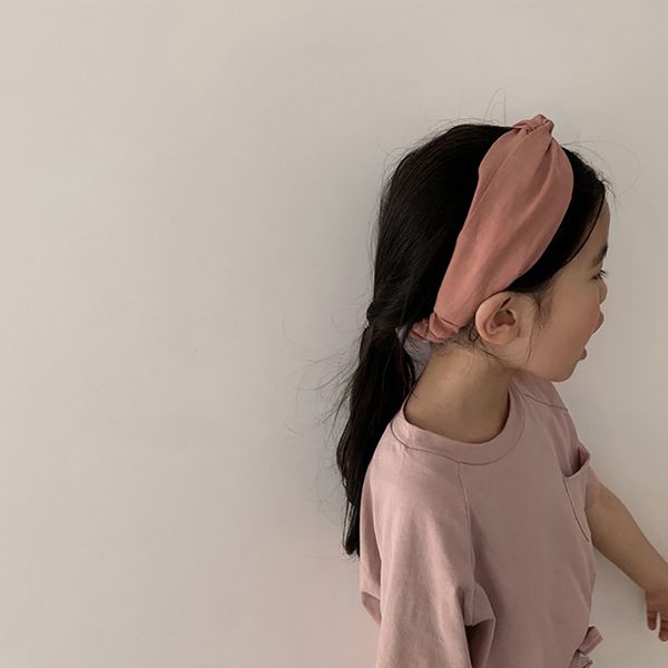 new good quality factory price fashion selling childrens shorts suspenders round neck pocket t-shirt set, White
new good quality factory price fashion selling childrens shorts suspenders round neck pocket t-shirt set, White