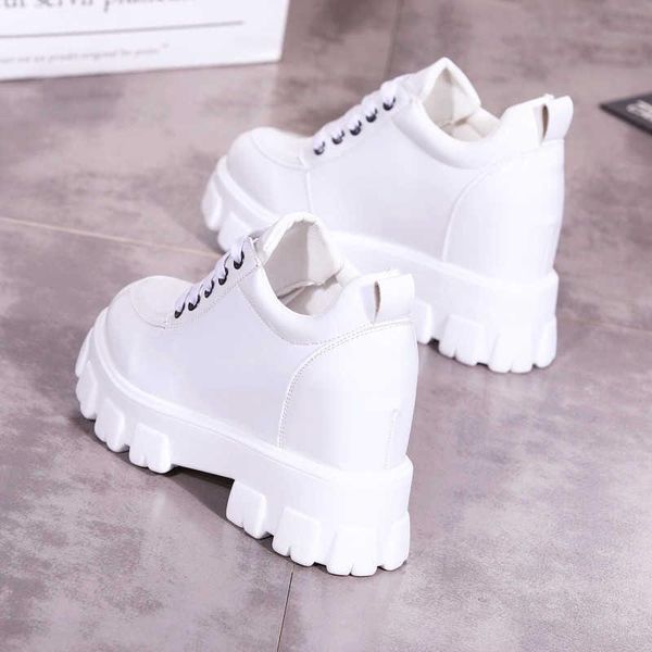 boots inside small white shoes women's autumn 2021 korean single versatile net red thick sole leisure, Black
boots inside small white shoes women's autumn 2021 korean single versatile net red thick sole leisure, Black