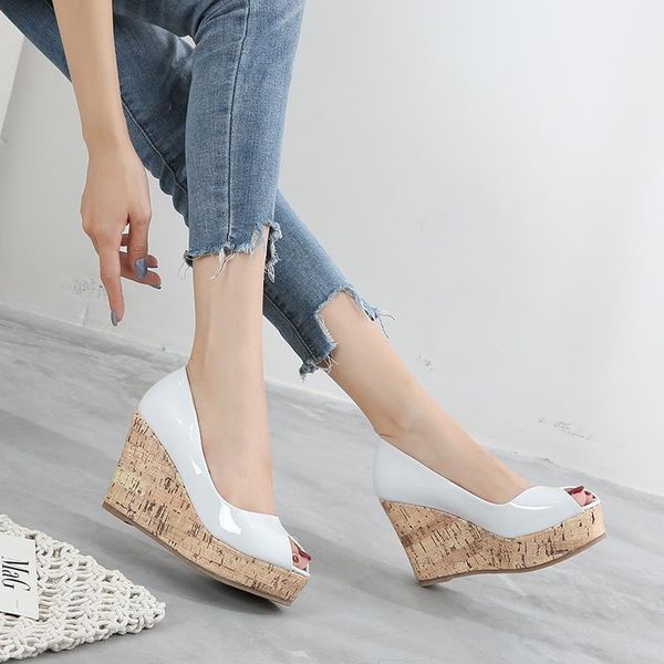 dress shoes 2021 spring wedge women's high-heeled fashion thick bottom shallow mouth large size, Black
dress shoes 2021 spring wedge women's high-heeled fashion thick bottom shallow mouth large size, Black