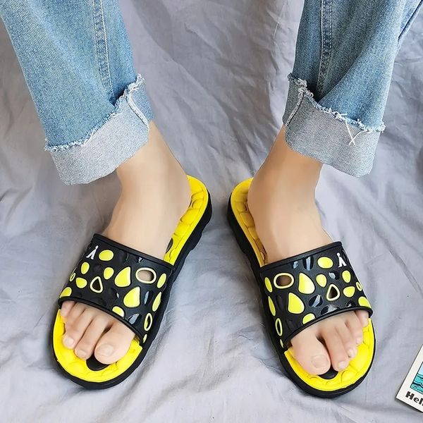 slippers designer sandals for men black white yellow blue mens slides fashion outdoor shoes non-slip breathable 12
slippers designer sandals for men black white yellow blue mens slides fashion outdoor shoes non-slip breathable 12