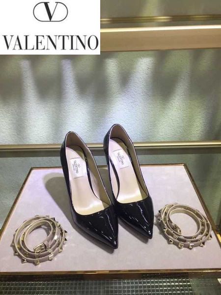 ballerinas designer sneakers luxury brand women high shoes heels loafers sandals slippers dress mules slides pumps q7kg, Black;white
ballerinas designer sneakers luxury brand women high shoes heels loafers sandals slippers dress mules slides pumps q7kg, Black;white