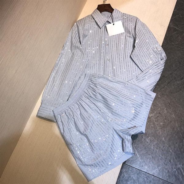 women's tracksuits european spring summer heavy industry drilling striped loose shirts+elastic waist wide-leg shorts two-piece women 20, Gray
women's tracksuits european spring summer heavy industry drilling striped loose shirts+elastic waist wide-leg shorts two-piece women 20, Gray