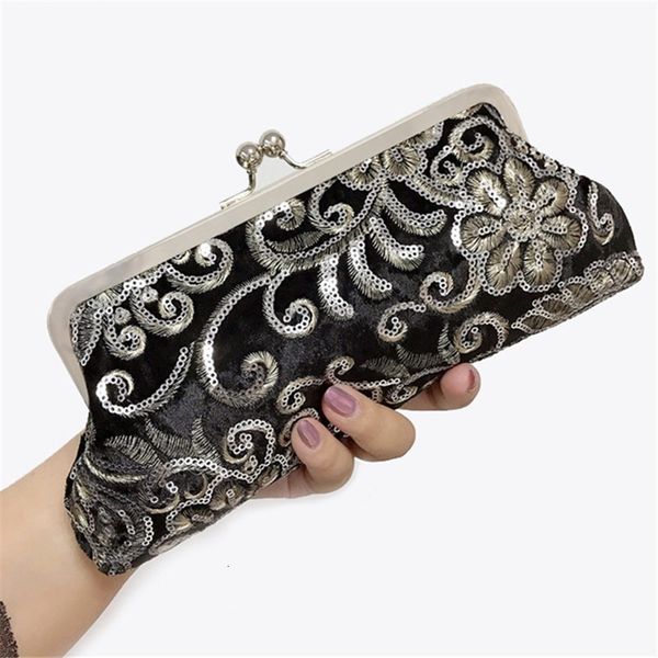 day packs 2021 spring banquet dress female clutch bag retro chinese style shoulder embroidered sequins portable messenger 7dio
day packs 2021 spring banquet dress female clutch bag retro chinese style shoulder embroidered sequins portable messenger 7dio