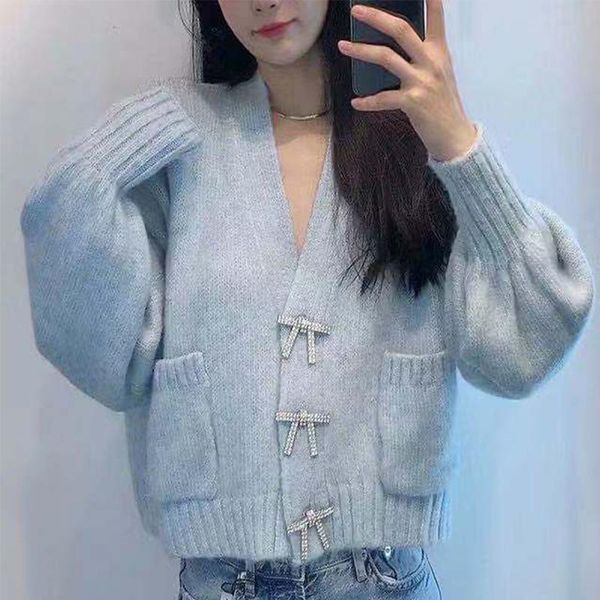 women's knits & tees 2021 autumn and winter bow button knitted cardigan v-neck solid color loose simple sweater coat, White
women's knits & tees 2021 autumn and winter bow button knitted cardigan v-neck solid color loose simple sweater coat, White