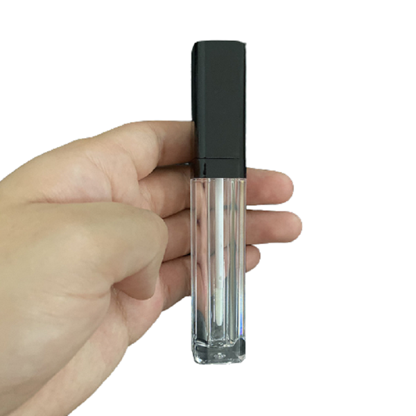 6.5ml empty transparent lip glaze bottle black lid cosmetic packaging plastic container 30pieces 50pieces square lipgloss tubes storage bott
6.5ml empty transparent lip glaze bottle black lid cosmetic packaging plastic container 30pieces 50pieces square lipgloss tubes storage bott