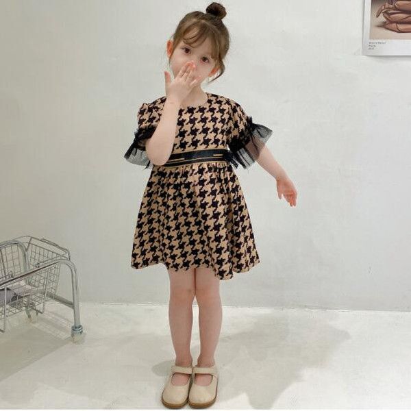 wholesale and retail girls houndstooth print dress 2022 summer new children's mesh sleeves fashion elegant banquet party princess dress, Red;yellow
wholesale and retail girls houndstooth print dress 2022 summer new children's mesh sleeves fashion elegant banquet party princess dress, Red;yellow