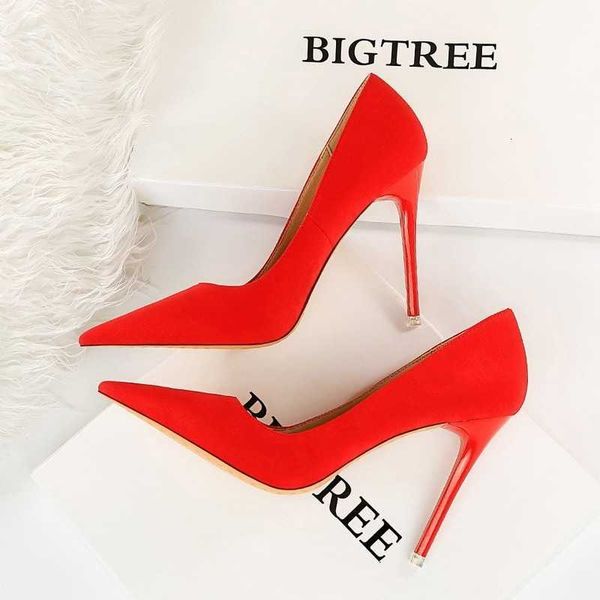 slippers bride's wedding shoes women's fashions high-heeled ladies plus size herd pointed to ladies'toe thin heels us2a, Black
slippers bride's wedding shoes women's fashions high-heeled ladies plus size herd pointed to ladies'toe thin heels us2a, Black