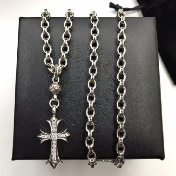 design jewelry croquet long diamond cross pendant men and women fashion diamond necklace, Silver
design jewelry croquet long diamond cross pendant men and women fashion diamond necklace, Silver