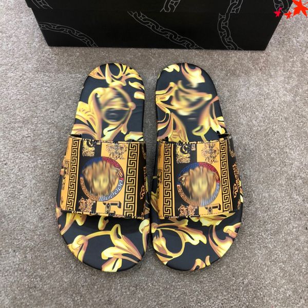 2021 slipper designer slide summer sandals fashion men beach indoor flat flip flops leather luxurys shoes mens slippers with box size 39-45, Black
2021 slipper designer slide summer sandals fashion men beach indoor flat flip flops leather luxurys shoes mens slippers with box size 39-45, Black
