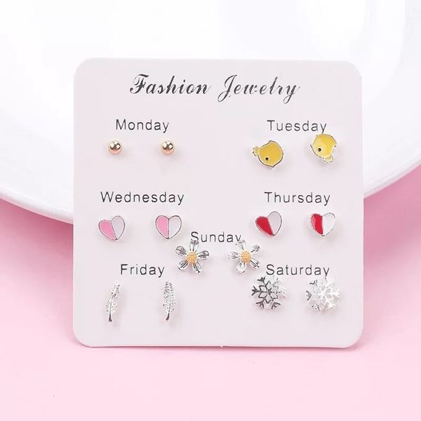 pairs earrings female net red version simple temperament fashion earrings
pairs earrings female net red version simple temperament fashion earrings