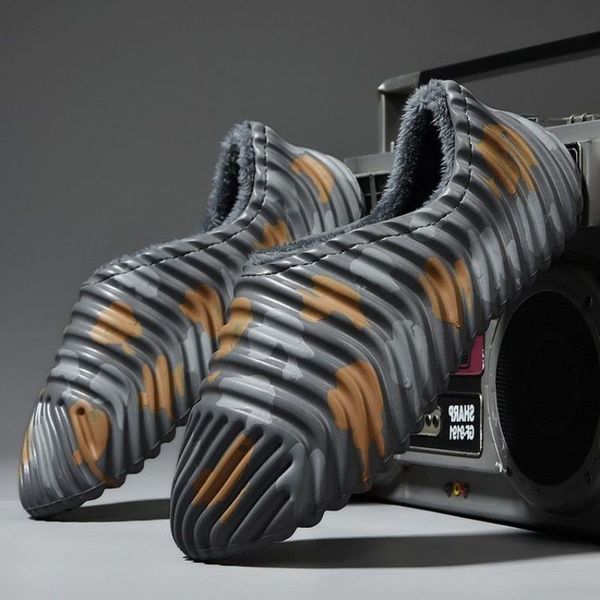 2021 new winter print plush casual outdoors slip on fashion men shoes simplicity round toe pu leather classic comfortable sneakers concise d, Black
2021 new winter print plush casual outdoors slip on fashion men shoes simplicity round toe pu leather classic comfortable sneakers concise d, Black