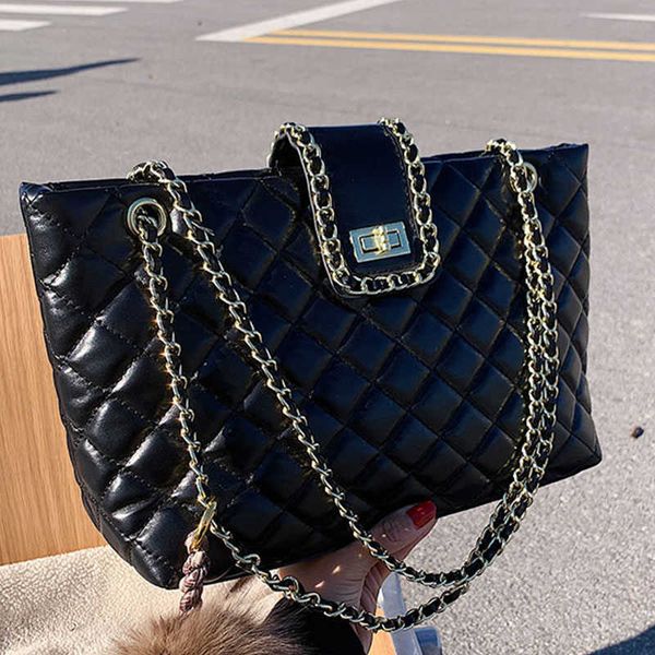 brand women bag classic quilted shopping shoulder bag metale chain diamond pattern leather bags for women fashion
brand women bag classic quilted shopping shoulder bag metale chain diamond pattern leather bags for women fashion