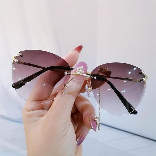 sunglasses fashion cat eye rimless women designer gradient sun glasses female metal frameless retro shades gafas, White;black
sunglasses fashion cat eye rimless women designer gradient sun glasses female metal frameless retro shades gafas, White;black