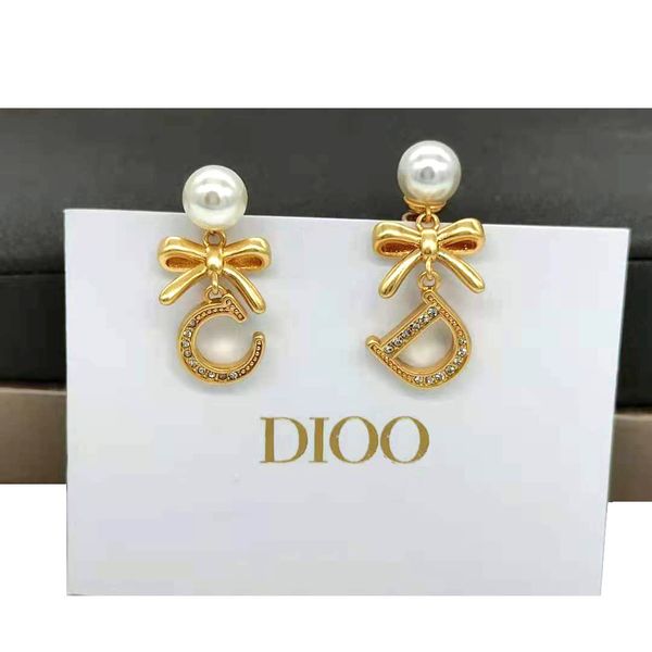 special offer 70% off luxury jewelry dijia new fashion pearl letter bow earrings women's ear accessories live broadcast gume, Golden
special offer 70% off luxury jewelry dijia new fashion pearl letter bow earrings women's ear accessories live broadcast gume, Golden