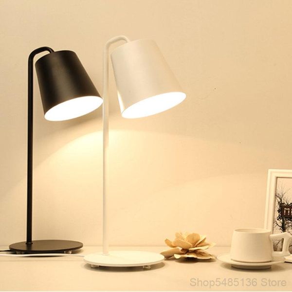 table lamps modern minimalist metal lamp creative fashion led living room bedroom study office bedside bar iron decoration
table lamps modern minimalist metal lamp creative fashion led living room bedroom study office bedside bar iron decoration