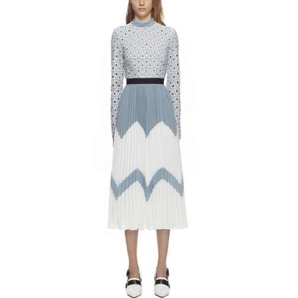 casual dresses self portrait runway designer women lace chiffon patchwork long sleeve vintage contrasting colors hollow out midi dress, Black;gray
casual dresses self portrait runway designer women lace chiffon patchwork long sleeve vintage contrasting colors hollow out midi dress, Black;gray