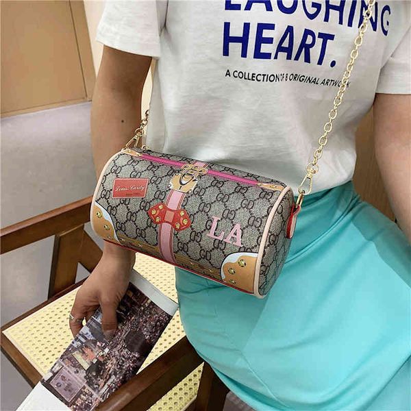 75% off luggage factory wholesale hand-held round roll bag leisure mobile phone contrast color chain belt splicing messenger
75% off luggage factory wholesale hand-held round roll bag leisure mobile phone contrast color chain belt splicing messenger