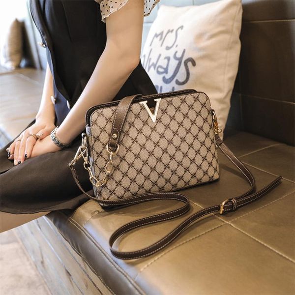 evening bags 2021 women's bags, fashion messenger shoulder high-quality shell chain ladies handbags, wallets
evening bags 2021 women's bags, fashion messenger shoulder high-quality shell chain ladies handbags, wallets