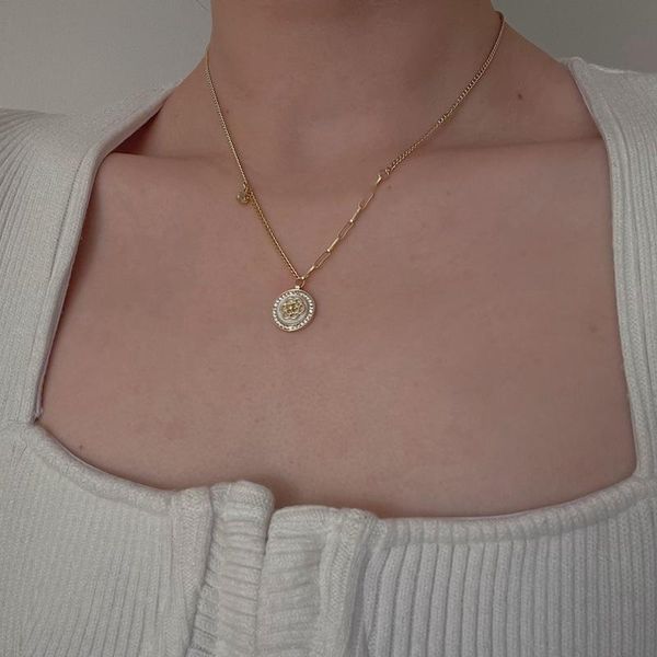 pendant necklaces camellia clavicle chain female personality fashion classic ins niche super fairy flower necklace sweater tide, Silver
pendant necklaces camellia clavicle chain female personality fashion classic ins niche super fairy flower necklace sweater tide, Silver